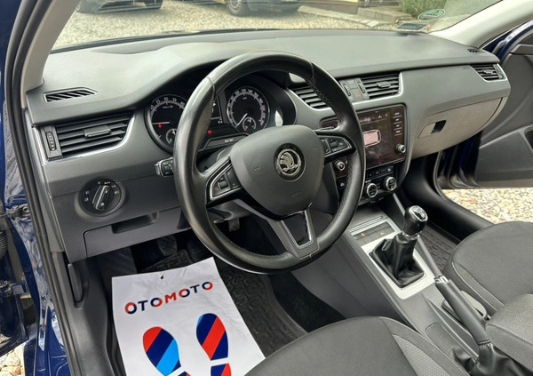 Skoda Octavia cena 29999 przebieg: 339000, rok produkcji 2017 z Kock małe 466